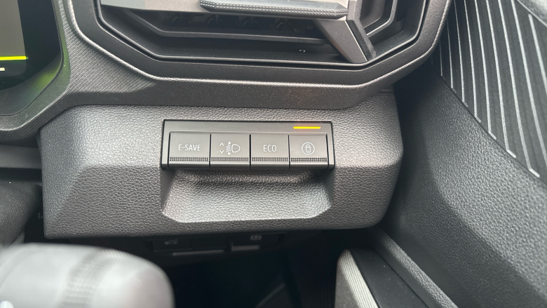 Dacia Bigster 1.8 Hybrid 155 Journey 5dr Auto Hybrid Estate